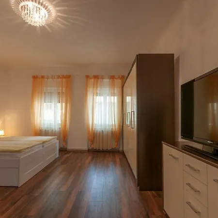 Familienferienhaus Amelie Mörbisch am See Zewnętrze zdjęcie