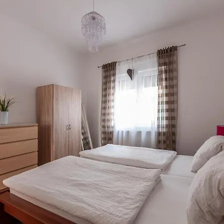 Familienferienhaus Amelie Mörbisch am See Zewnętrze zdjęcie