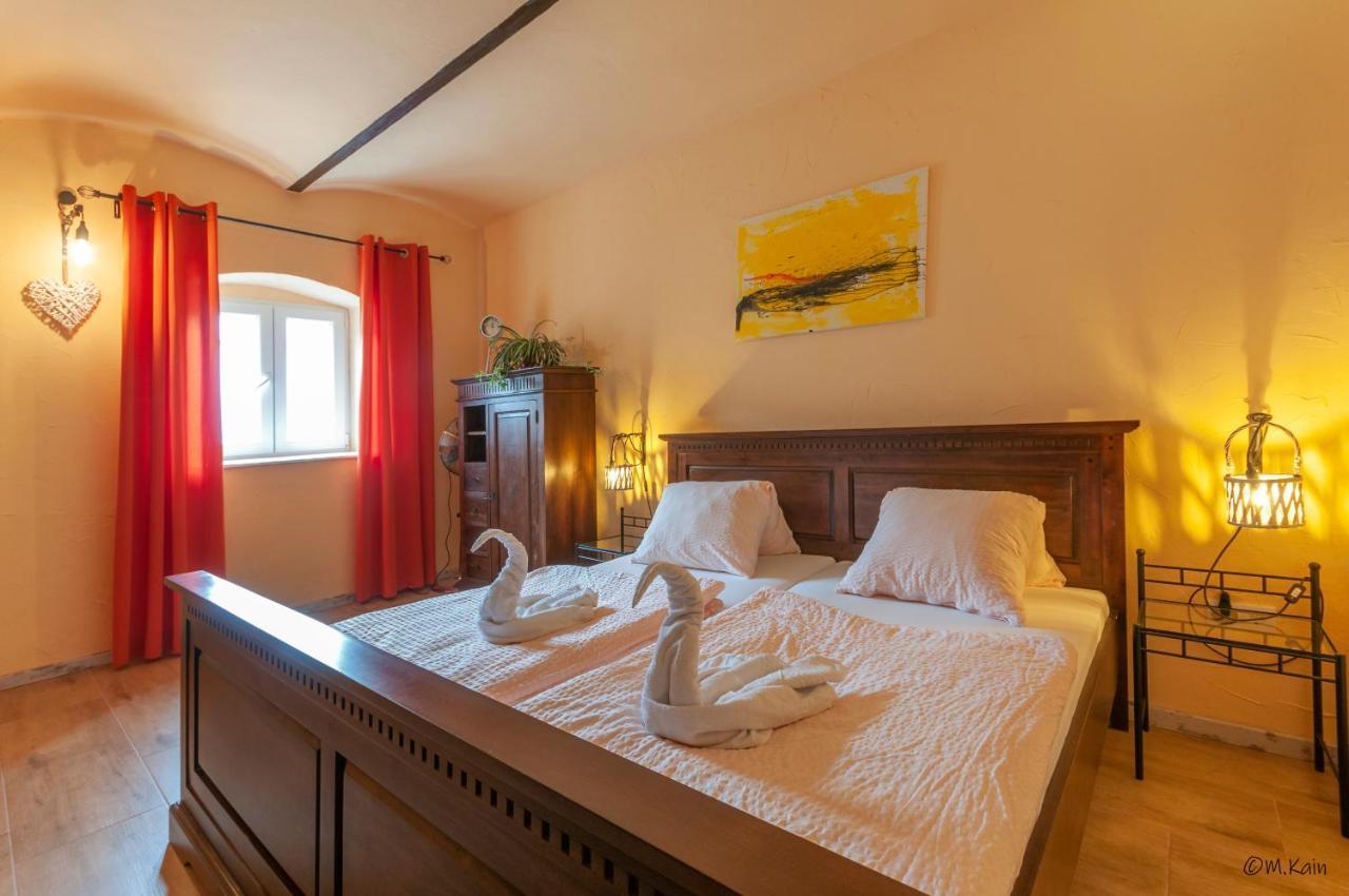 Familienferienhaus Amelie * Moerbisch Am See