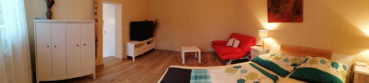 Apartment Familienferienhaus Amelie Moerbisch Am See